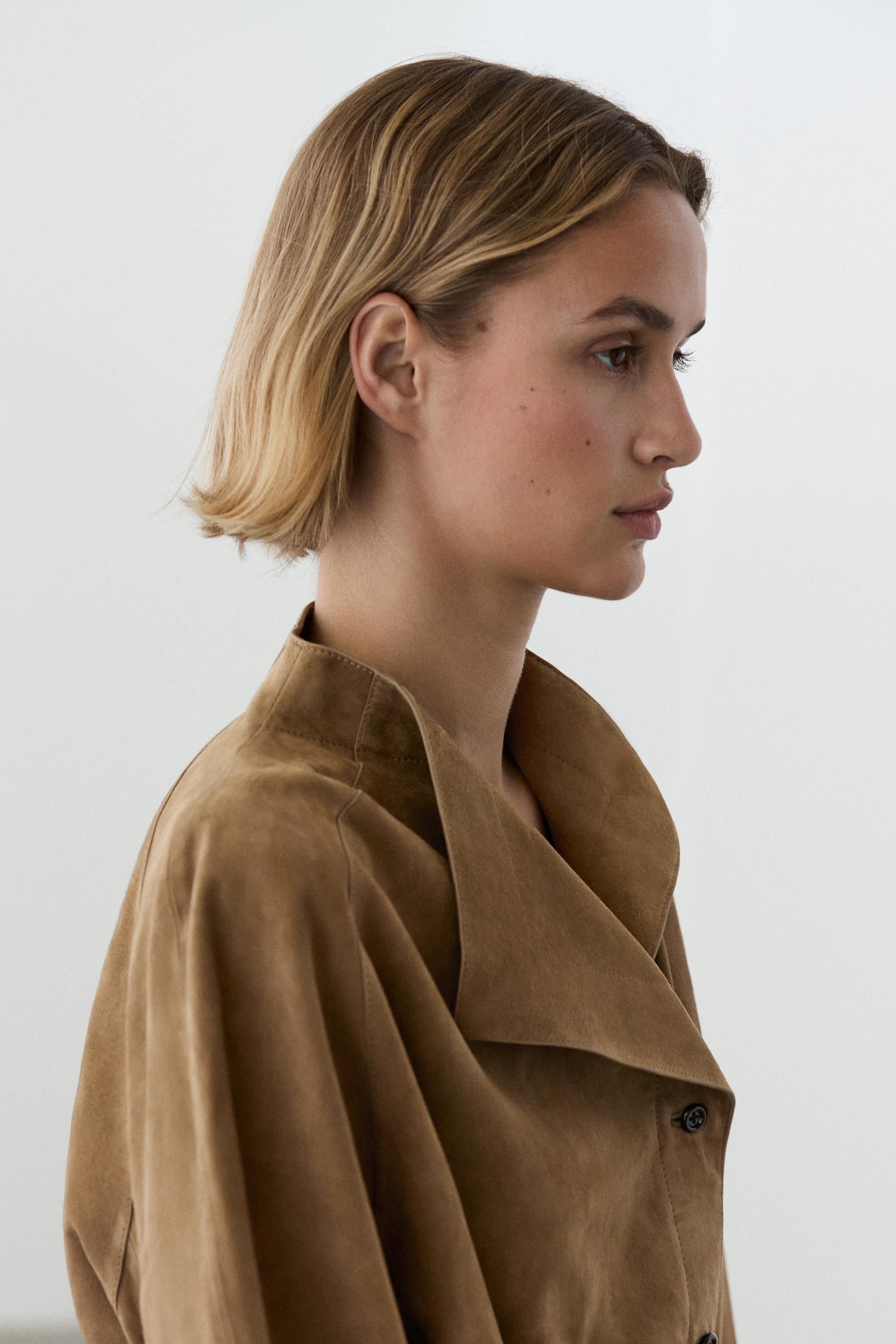 Suede leather jacket with drawstring